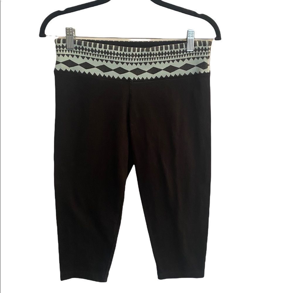 Pink Victoria Secret Yoga Black/Green Capri Leggings‎ Sz S